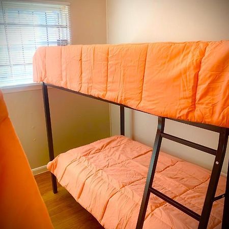 Shuteye Hostel Хьюстон Экстерьер фото